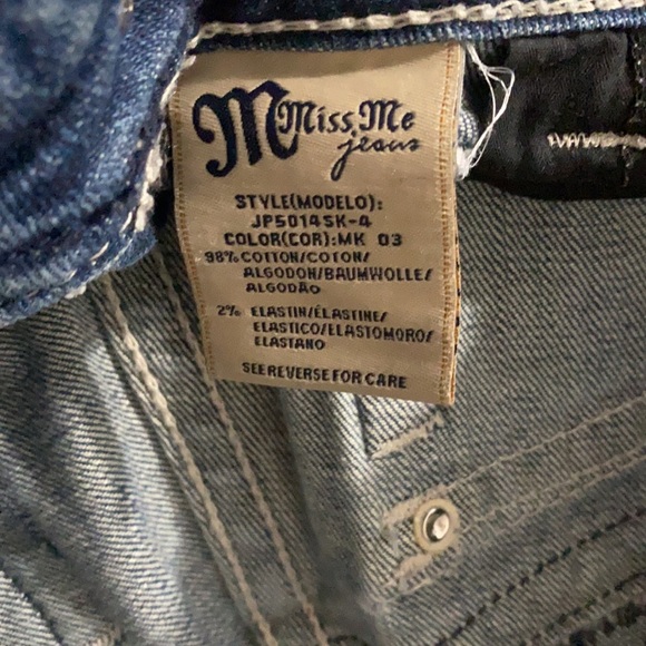 Miss Me Jeans - Picture 8 of 11